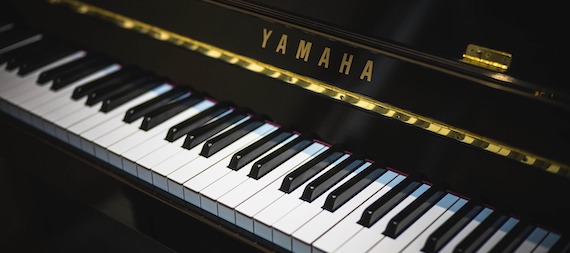 The Cross Road: Piano vs Keyboard